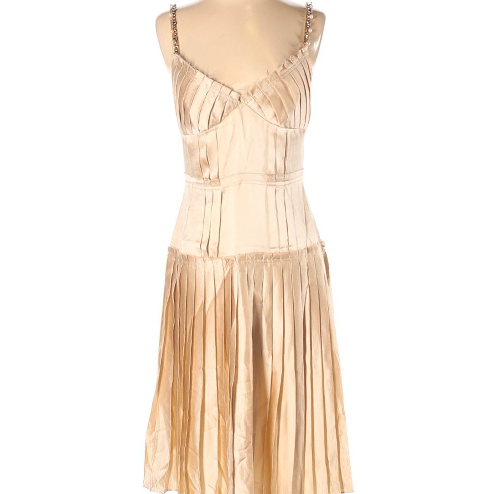 Milly 100% silk size 4 cocktail dress